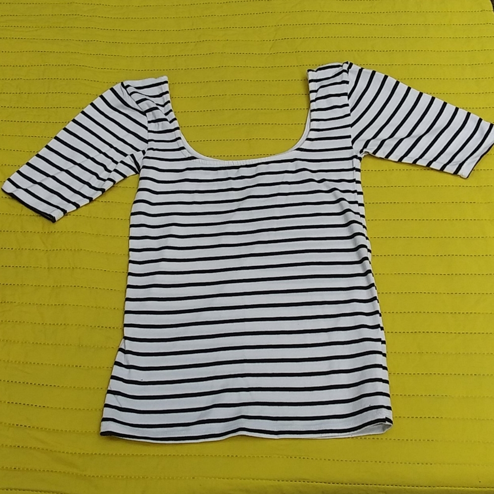 Striped girls top